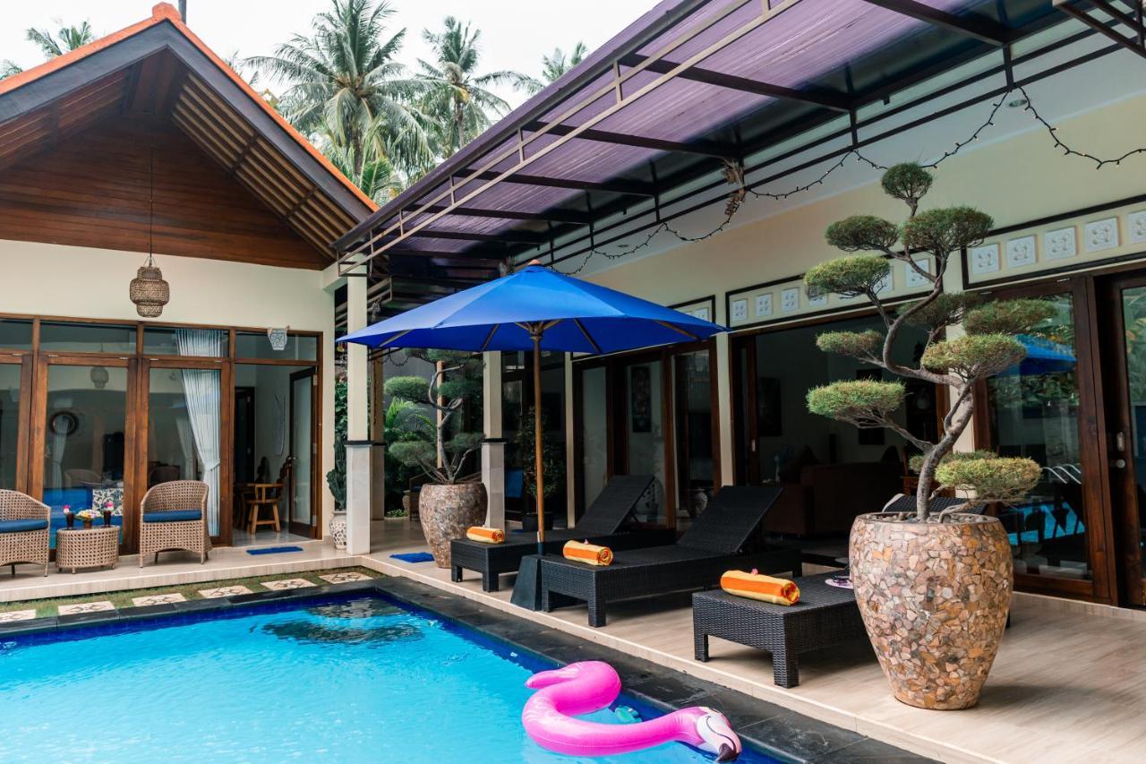 Mias Jungle House Hotel Lovina  Exterior photo